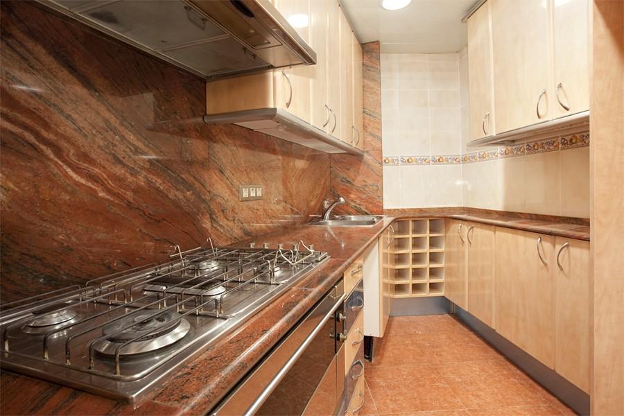 The Loft Hostel Барселона Екстериор снимка
